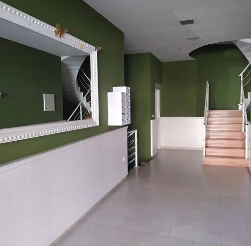 Amplio Y Centrico Piso Con Buenas Vistas En Selaya